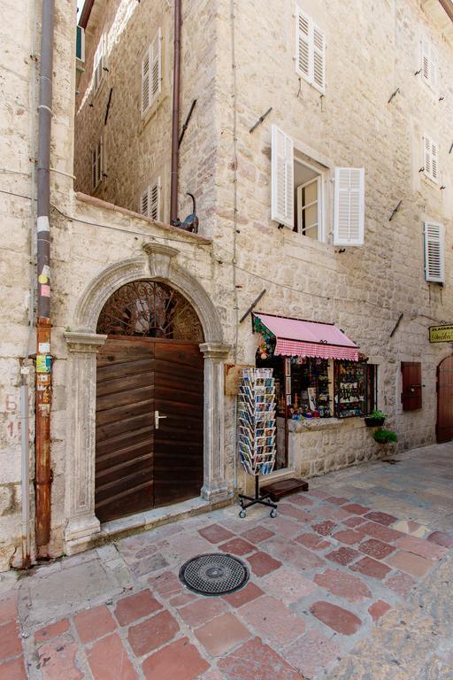 Old Town Museum Square Apartment Kotor Exterior foto